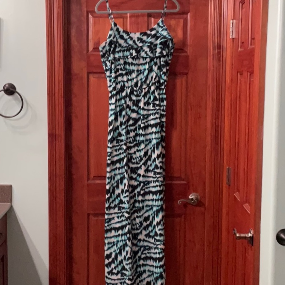 Stylish Black and Blue Patterned Maxi Dress
